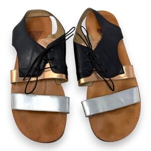 John Fluevog Sandals Womens 9 Metallic River Loire Leather Lace Up Flat